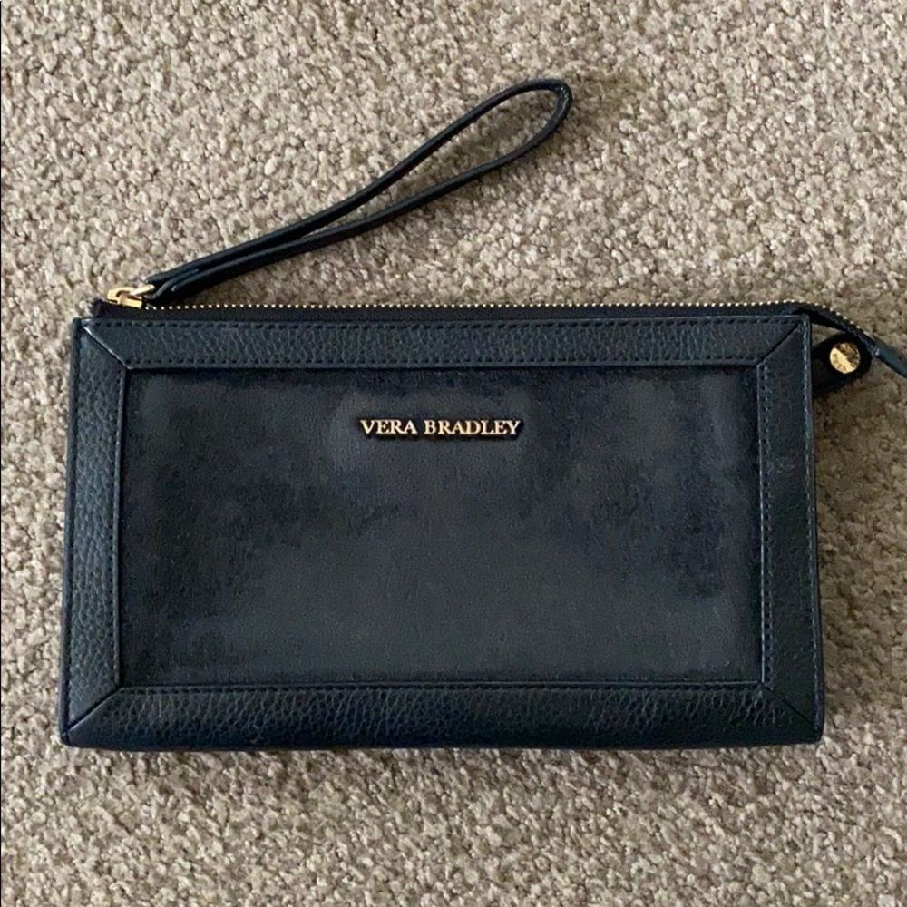 Like new Vera Bradley clutch